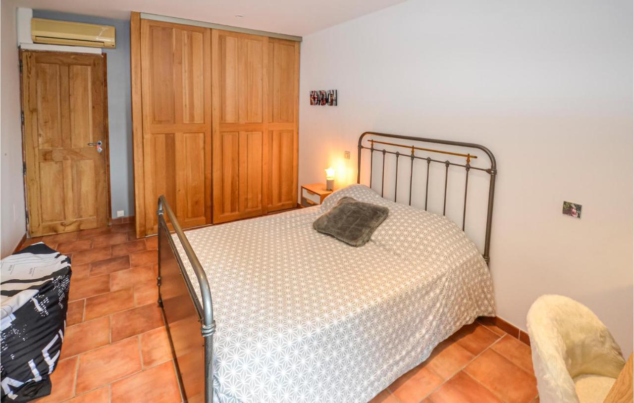 3 Bedroom Awesome Home In Chateuneuf De Gadagne Chateauneuf-de-Gadagne ภายนอก รูปภาพ