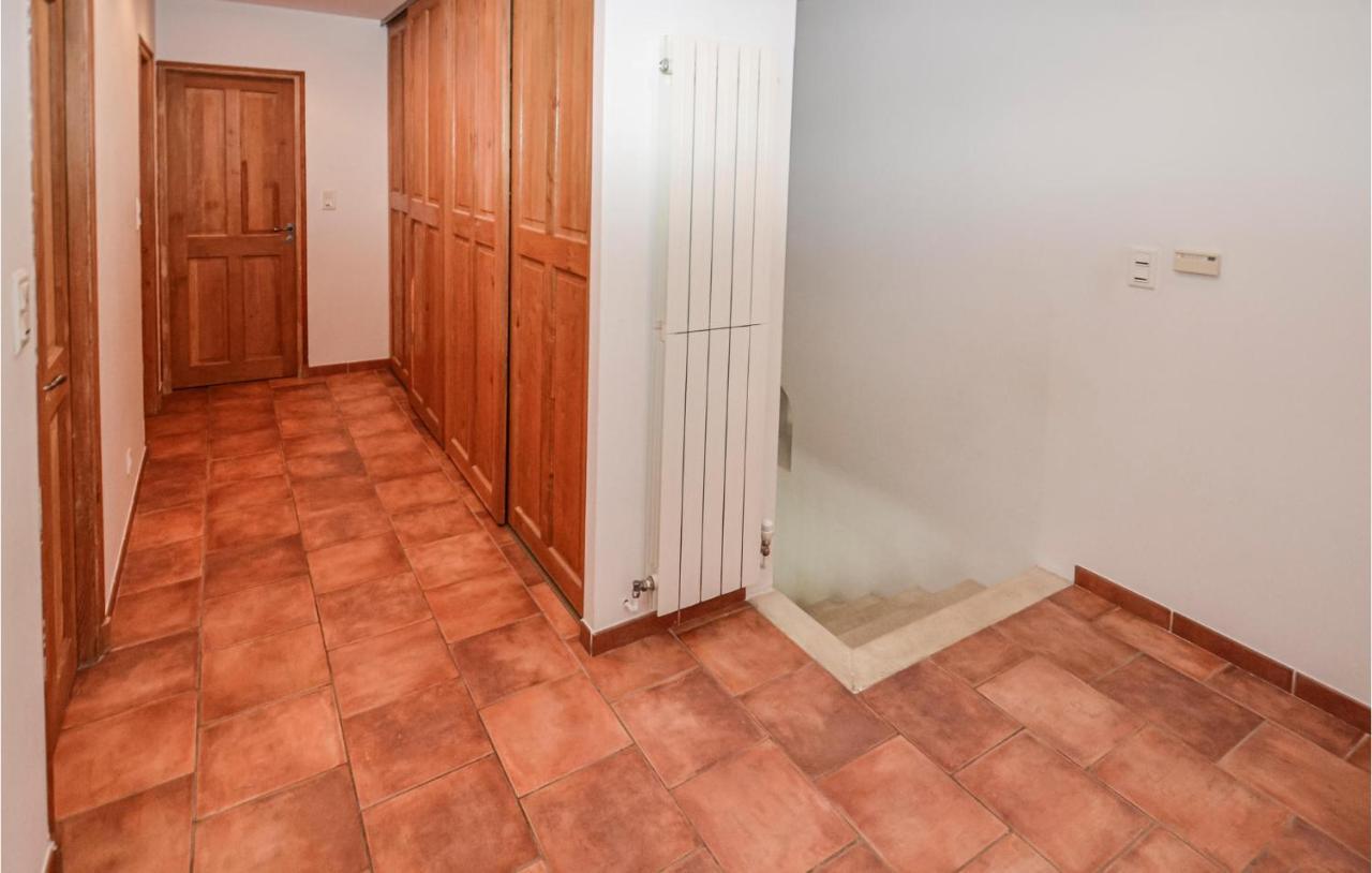 3 Bedroom Awesome Home In Chateuneuf De Gadagne Chateauneuf-de-Gadagne ภายนอก รูปภาพ